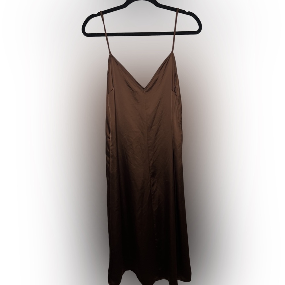 H&M Brown Maxi Slip Dress with Spaghetti Straps - Picture 2 of 4